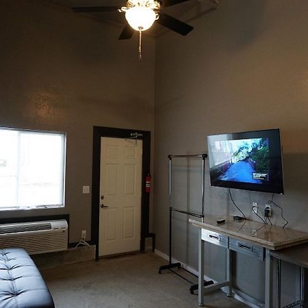 Riverfront Studio Suites Mankato Esterno foto
