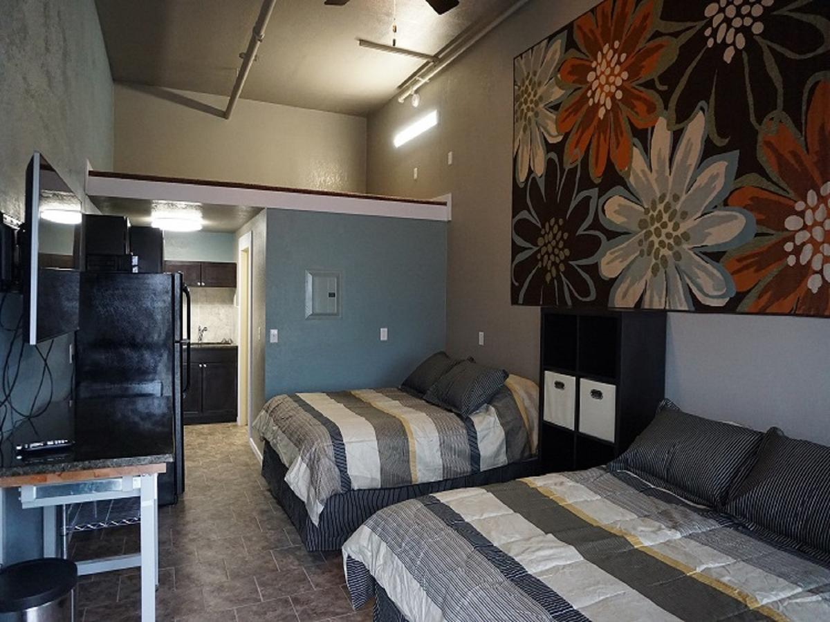 Riverfront Studio Suites Mankato Esterno foto