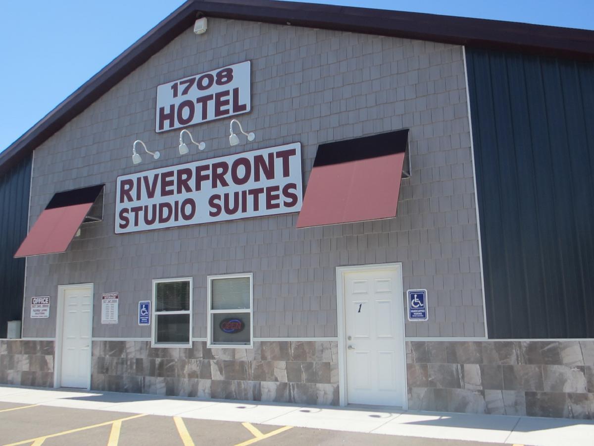 Riverfront Studio Suites Mankato Esterno foto
